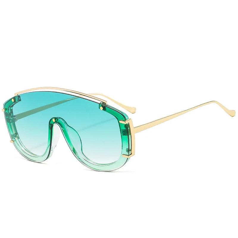 AURA — Oversized One-Piece Rivet UV400 Gradient Sunglasses