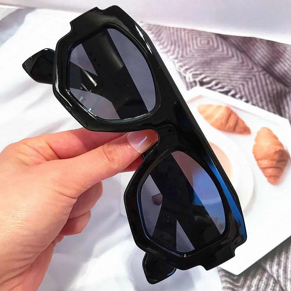 Sunset Society FLUX irregular square sunglasses black yellow gradient front view